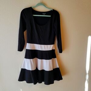 Bebe black and white strip dress
